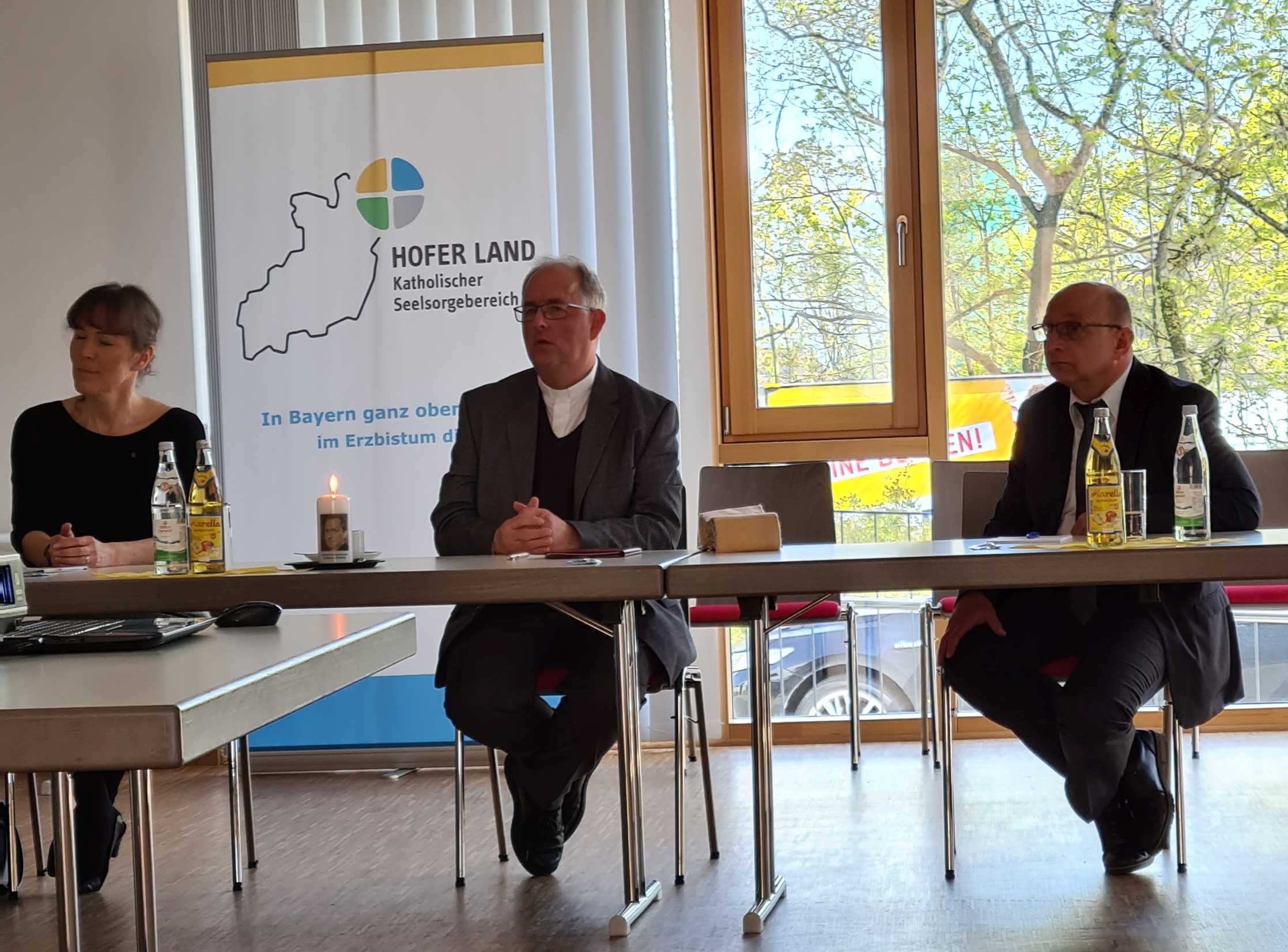 1. Spatenstich, neues Verwaltungszentrum SSB Hofer Land