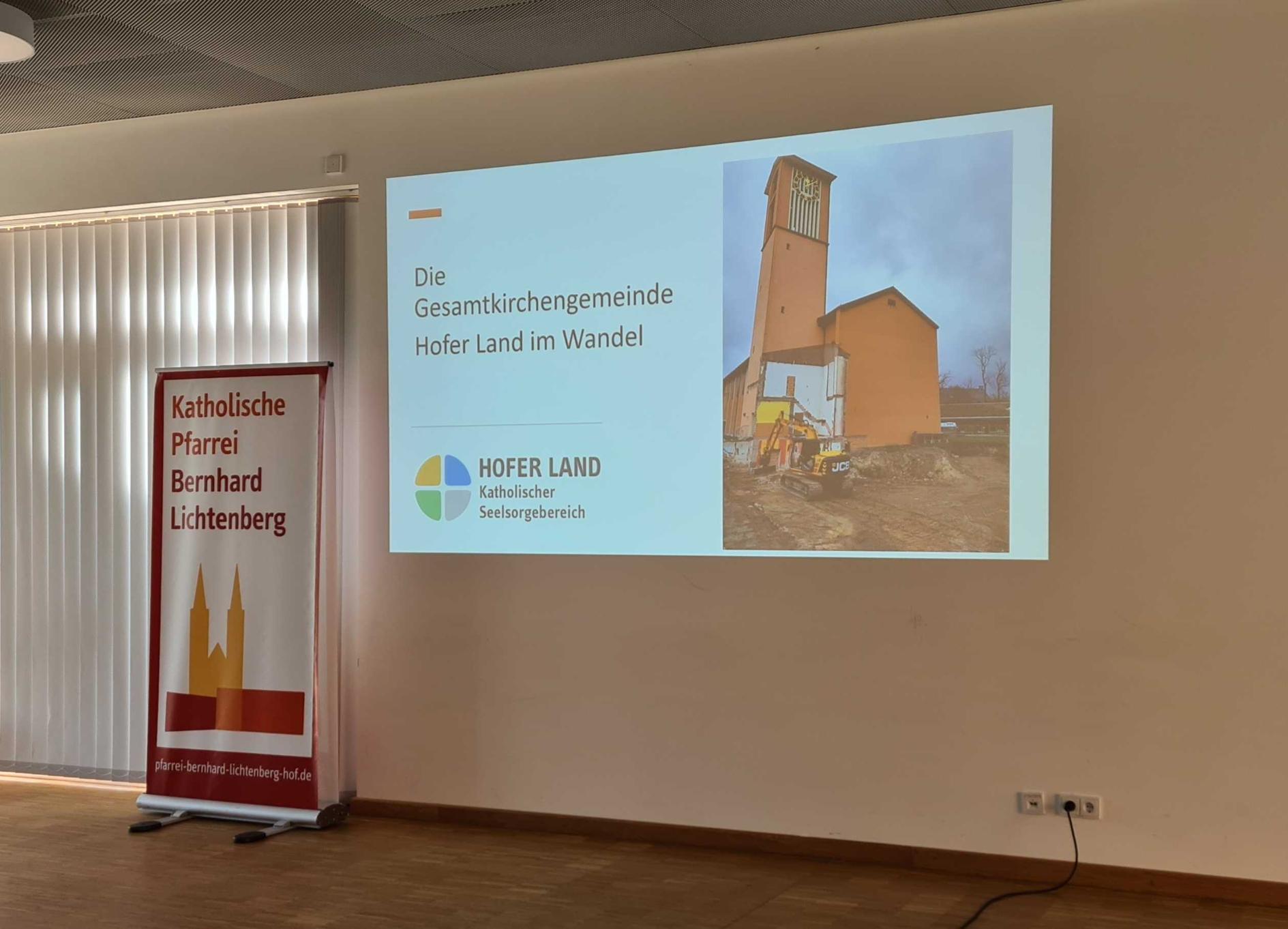 1. Spatenstich, neues Verwaltungszentrum SSB Hofer Land
