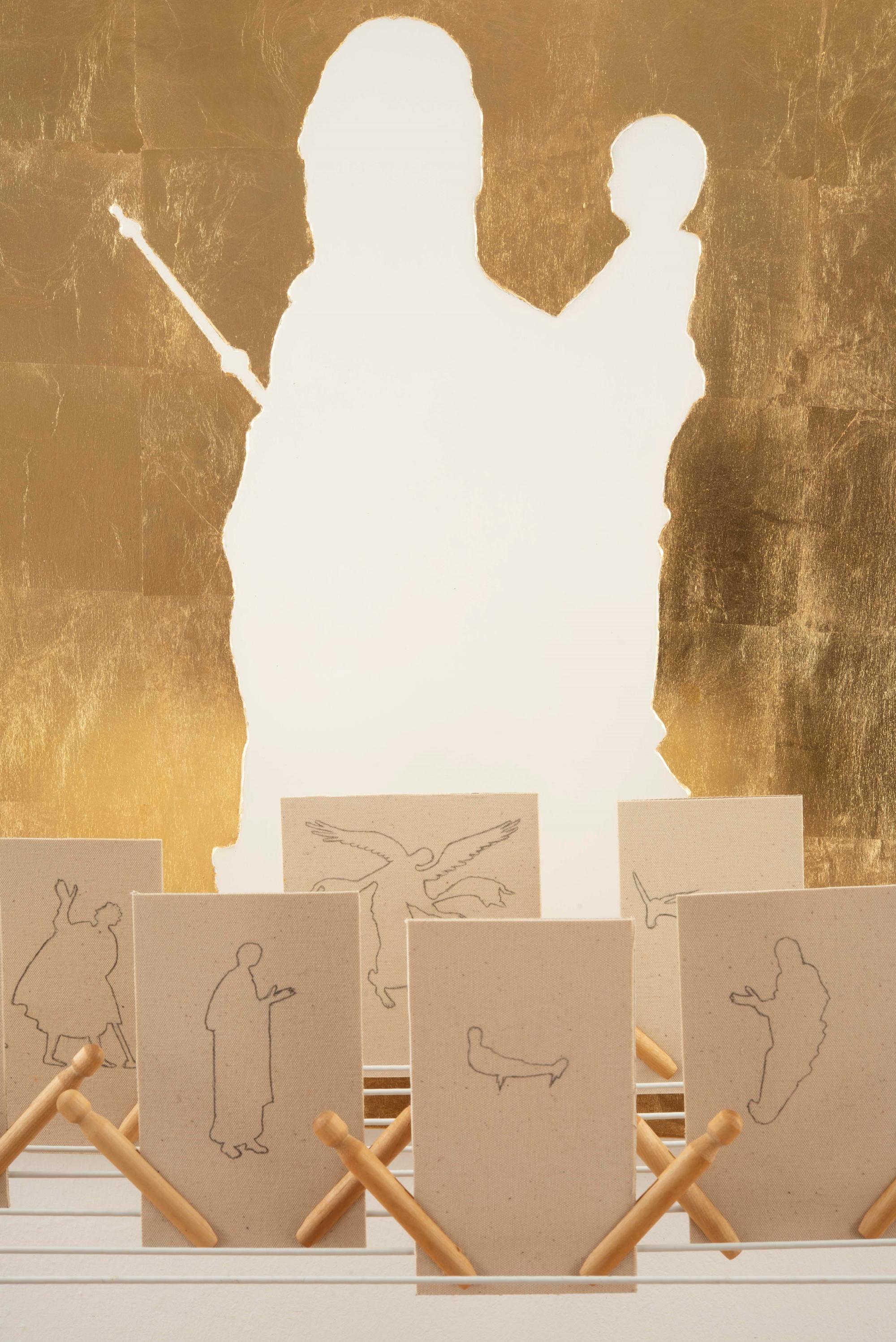 Jörg Länger, Frisch gewaschen in die Zeitenwende. Eine Weihnachtskrippe auf einem Wäscheständer Dioezesanmuseum_Bamberg_Joerg_Laenger_Krippe_Waeschestaender.jpg