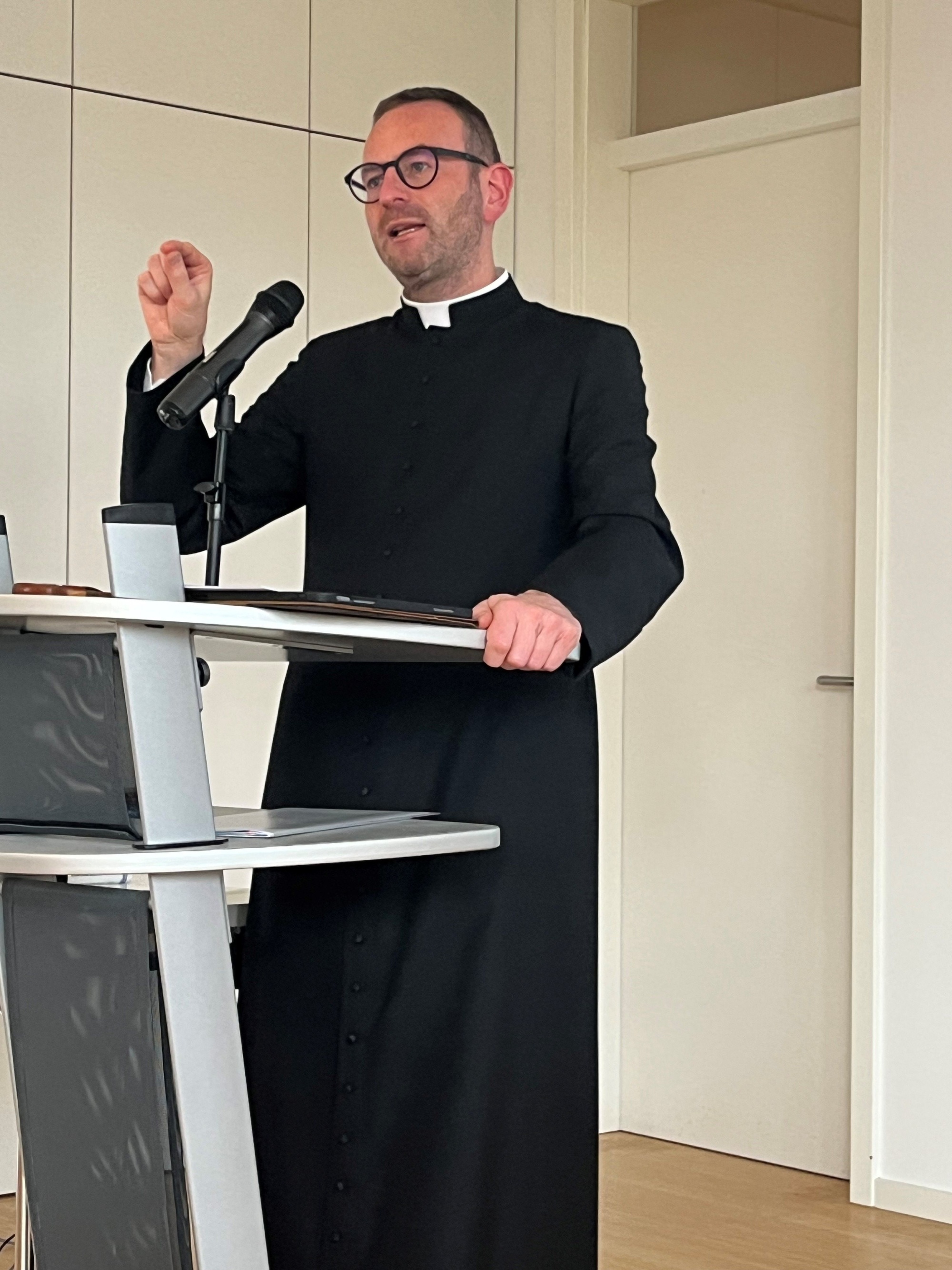 Naila, Esoterik und christlicher Glaube