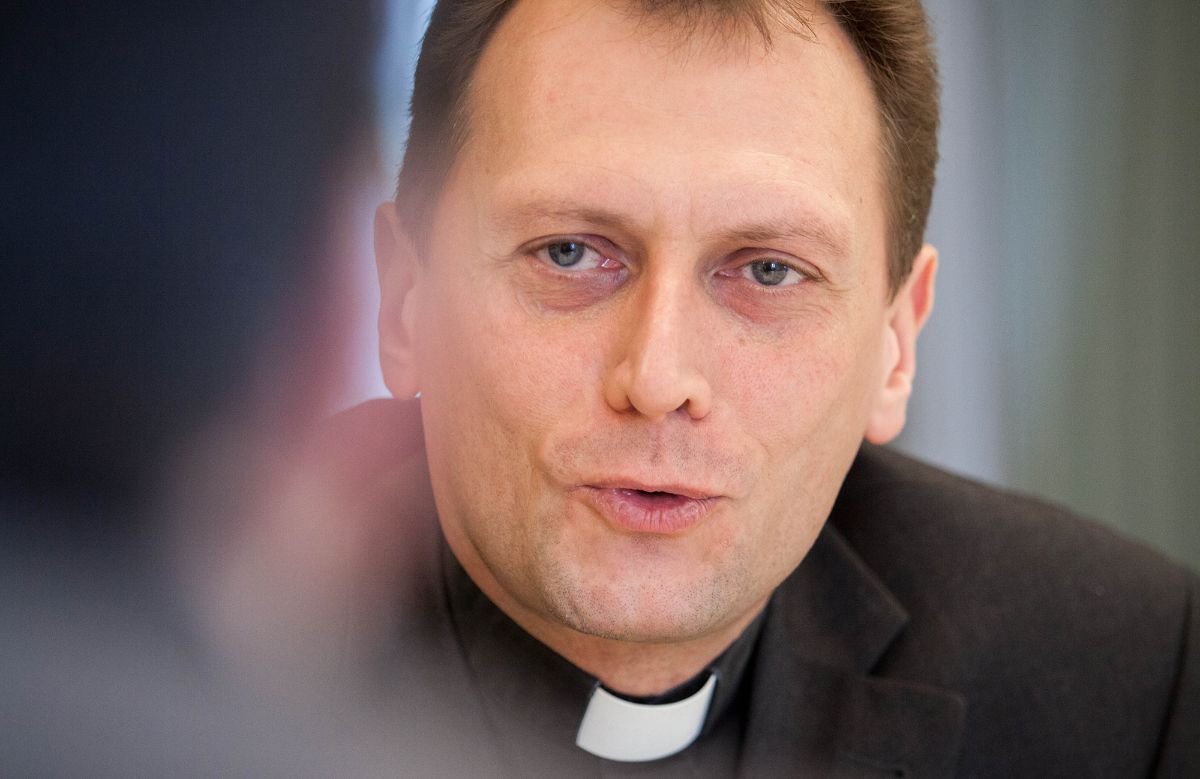 Pressebild Weihbischof Herwig Gössl (2000x1298 px, 300 dpi)