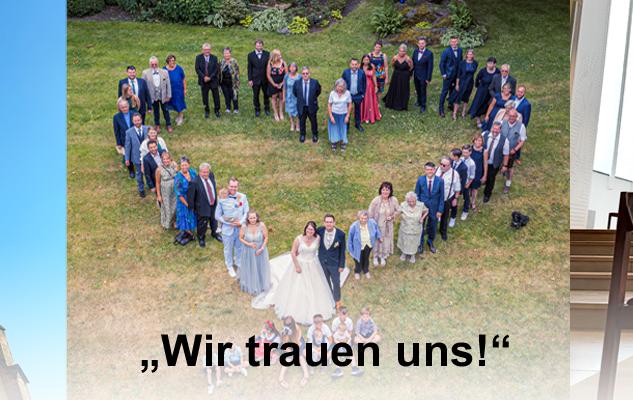 Sliderbild Kirche - Herz - Traubank